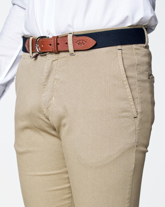 Pantalón chino de hombre Spagnolo gabardina elástica slim camel 4
