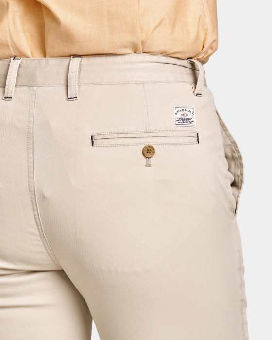 Pantalón chino de hombre Spagnolo nido de abeja slim beige 3