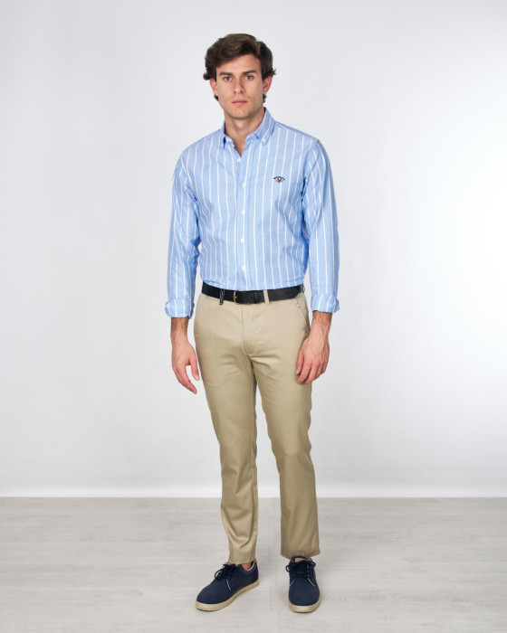 PANTALÓN CHINO SLIM...