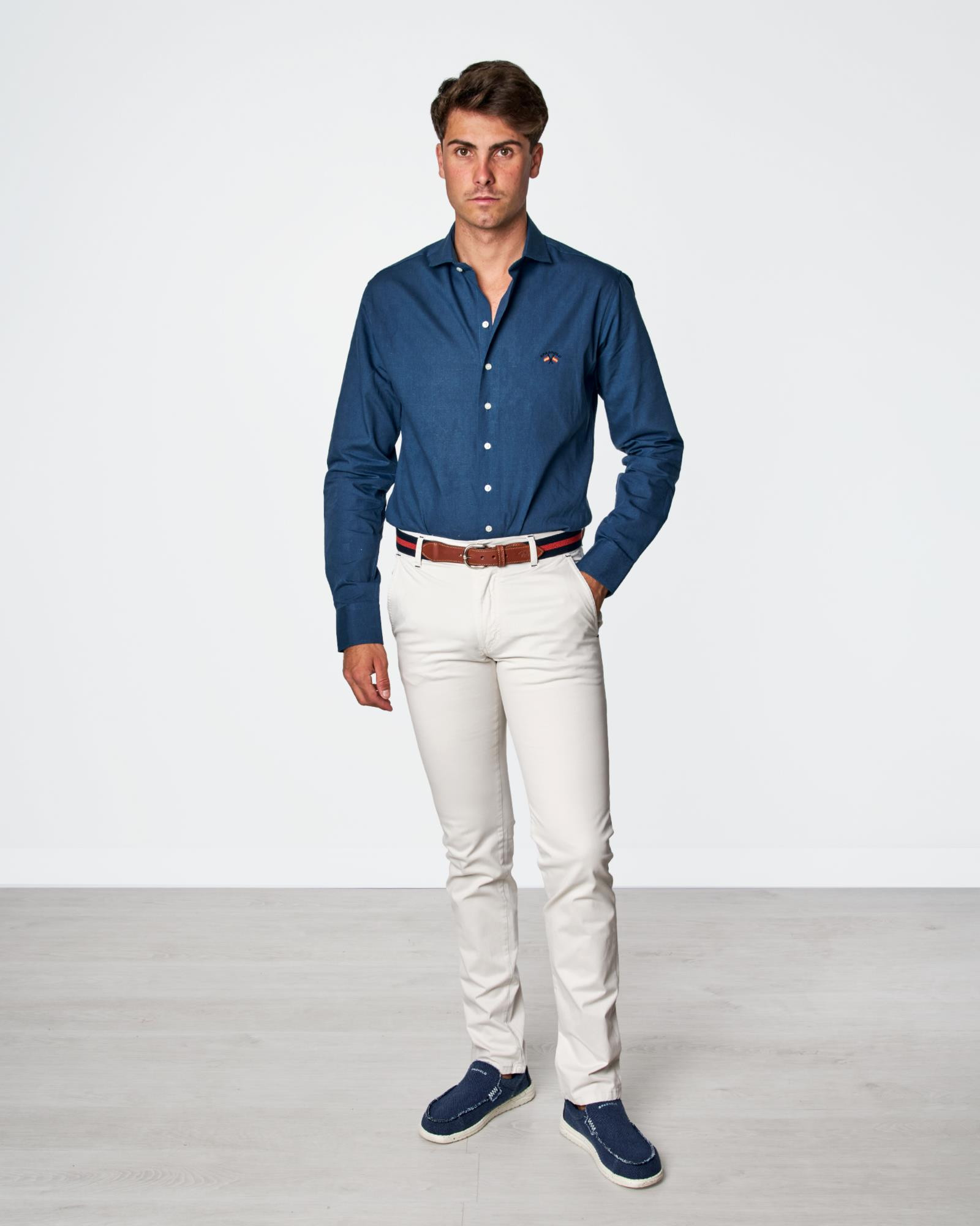 Chino Slim Gabardina para Hombre Spagnolo Color 000011 REF. 000011 Talla 38