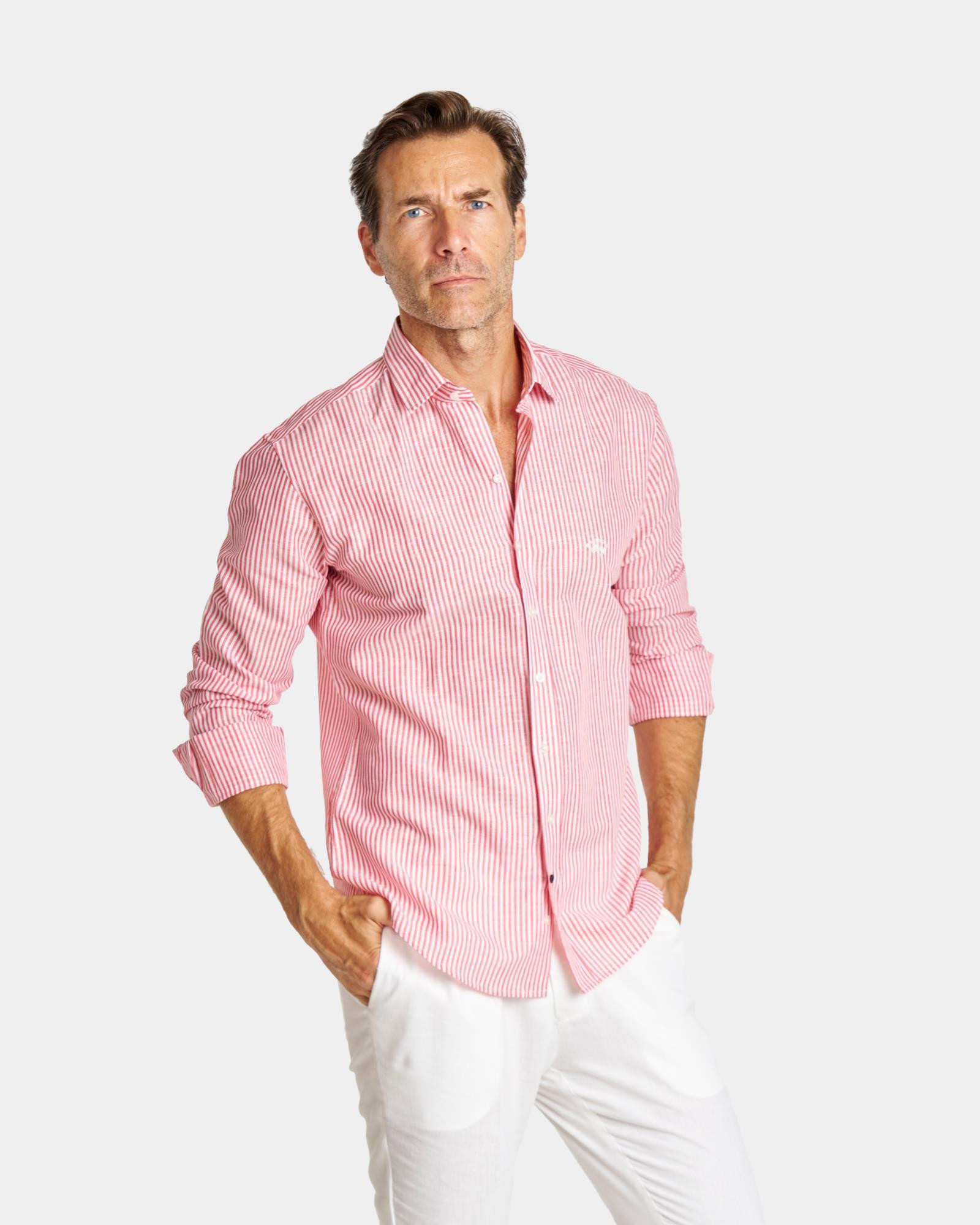CAMISA DE HOMBRE LINO RAYAS ROJO Color 000155 REF. 000155 Talla 04